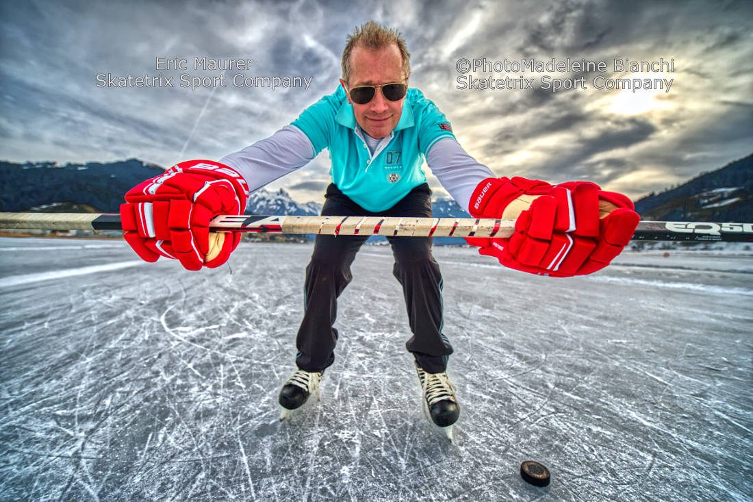 eric maurer ice hockey player frozen lake NDF0351 Jan. 13 2014
